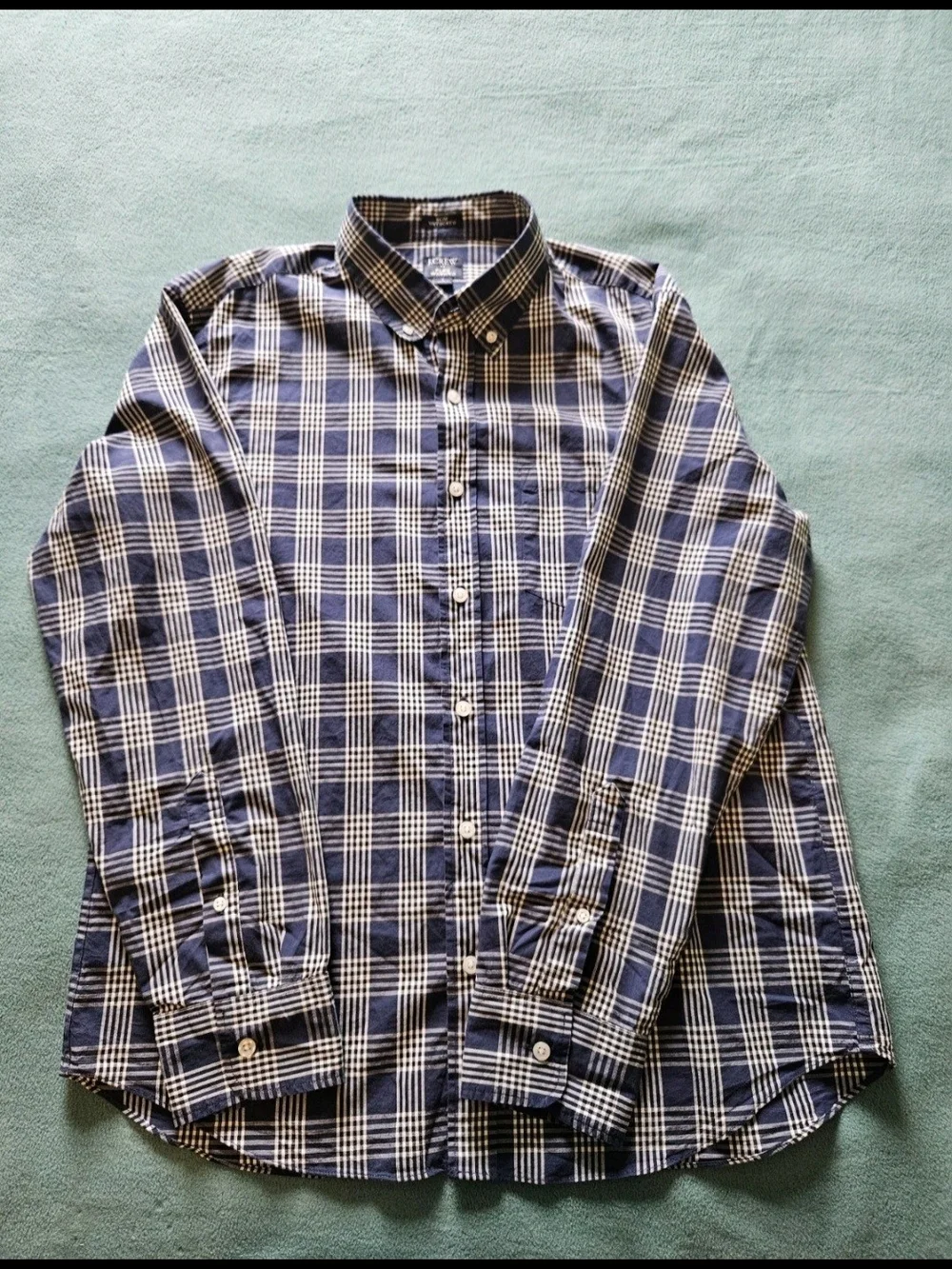 J.Crew Men's Navy and White Plaid Button-Down Slim Untucked Shirt